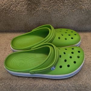 Men's crocs